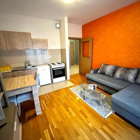 Nakii * Podgorica
